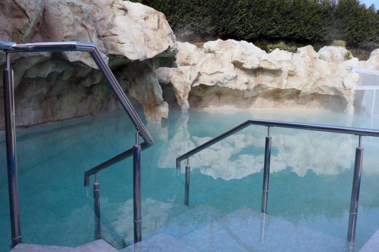 Virginia Resort & Spa - Adults Only Monteforte Irpino Eksteriør bilde